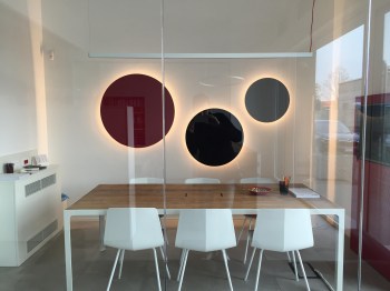 LVB CIRCLE LIGHT WALL